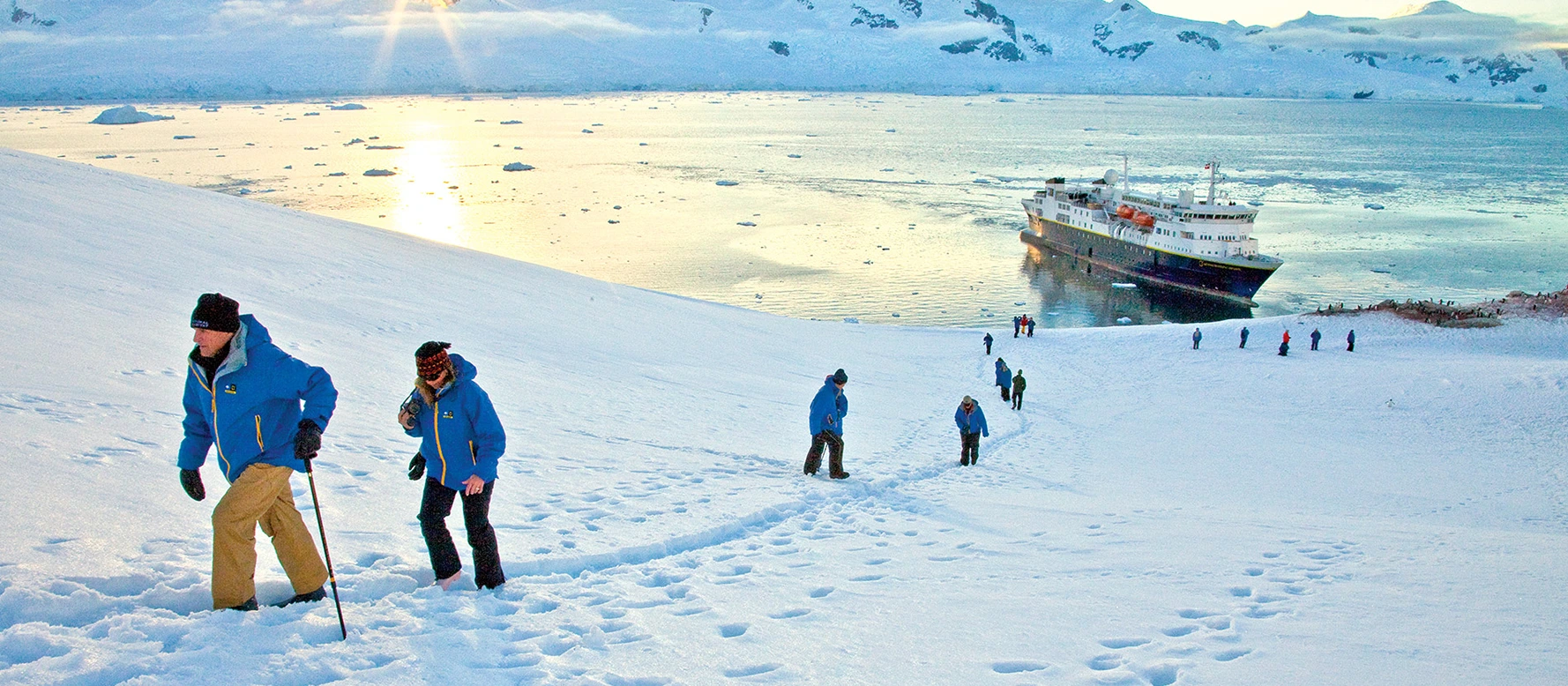 Antarctica 4 Nights / 5 Days