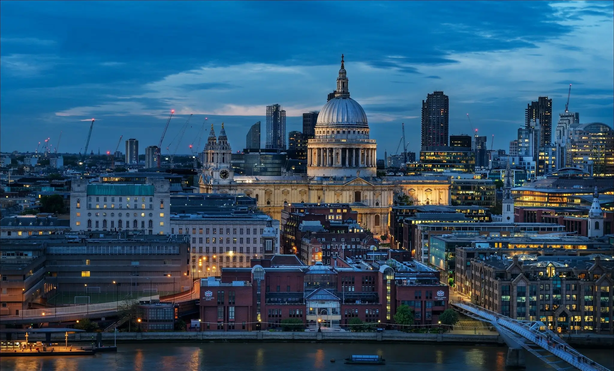 United Kingdom 4 Nights / 5 Days